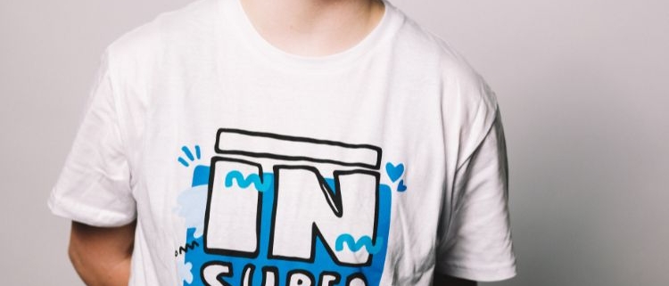 0000000231_T-SHIRT_ACQUA_BIANCA_2.jpg